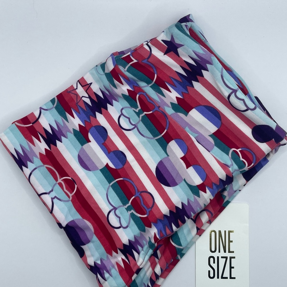Lularoe Disney OS leggings